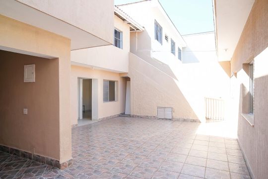 Quintal de casa à venda com 2 quartos, 200m² em Rudge Ramos, São Bernardo do Campo