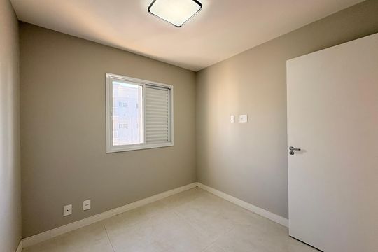 Quarto 1 de apartamento para alugar com 1 quarto, 38m² em Santa Terezinha, Santo André