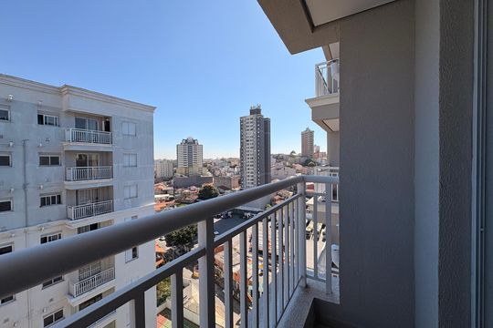 Sacada de apartamento para alugar com 1 quarto, 38m² em Santa Terezinha, Santo André