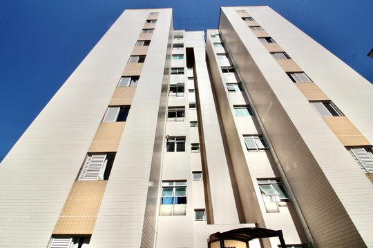 Fachada de apartamento à venda com 3 quartos, 64m² em Vila Pierina, São Paulo