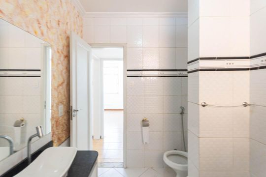 Banheiro de apartamento à venda com 3 quartos, 103m² em Tijuca, Rio de Janeiro