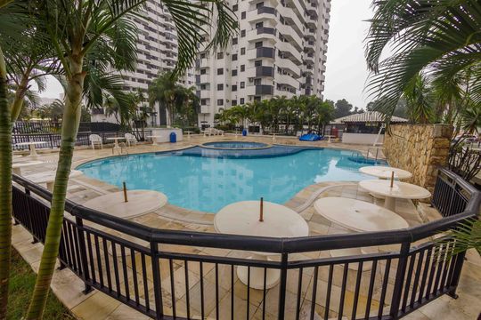 Área comum de apartamento à venda com 2 quartos, 65m² em Barra da Tijuca, Rio de Janeiro