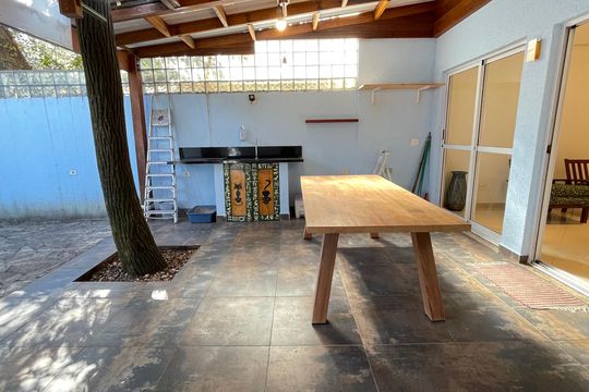 Quintal de casa de condomínio à venda com 2 quartos, 107m² em Umuarama, São Paulo