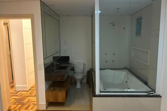 Banheiro de apartamento para alugar com 3 quartos, 98m² em Vila Vera, São Paulo