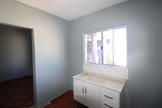 Cozinha de casa para alugar com 1 quarto, 40m² em Itaquera, São Paulo