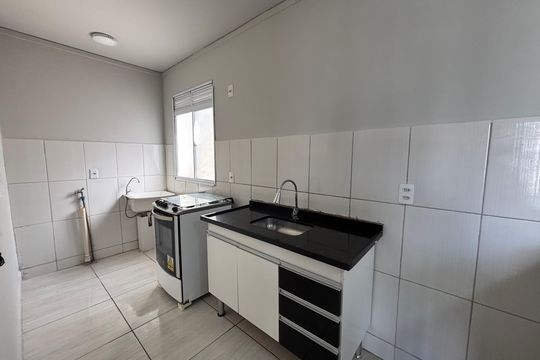 Apartamento para alugar com 2 quartos, 48m² em Lajeado, Cotia