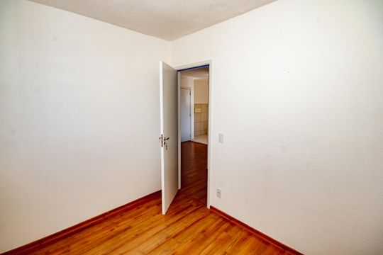 Apartamento à venda com 2 quartos, 44m² em Serra Dourada, Vespasiano