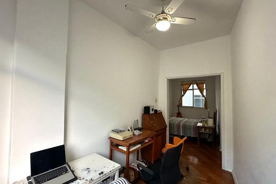 Apartamento à venda com 3 quartos, 128m² em Leme, Rio de Janeiro