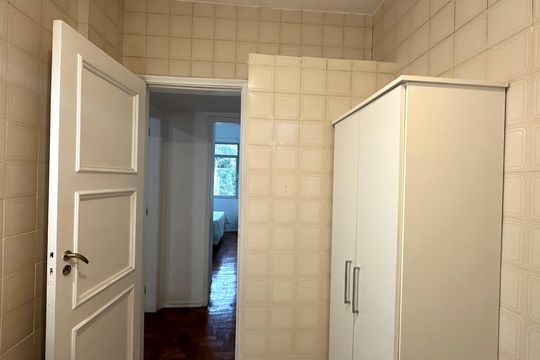 Apartamento à venda com 3 quartos, 128m² em Leme, Rio de Janeiro