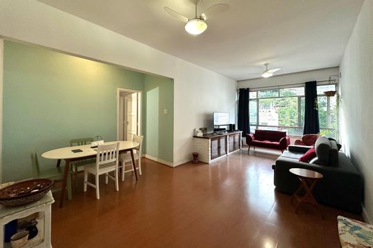Apartamento à venda com 3 quartos, 128m² em Leme, Rio de Janeiro
