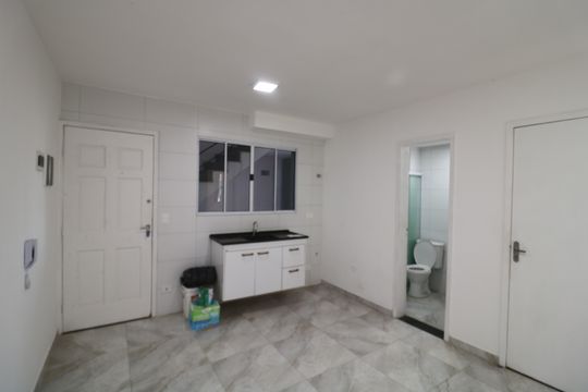 Sala/Cozinha de apartamento à venda com 1 quarto, 34m² em Vila Lucia, São Paulo