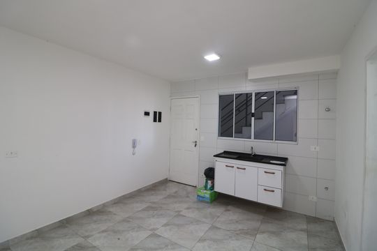 Sala/Cozinha de apartamento à venda com 1 quarto, 34m² em Vila Lucia, São Paulo