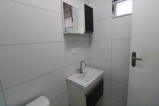 Banheiro de apartamento à venda com 1 quarto, 34m² em Vila Lucia, São Paulo
