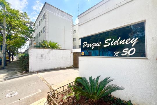 Fachada do Prédio de apartamento à venda com 2 quartos, 45m² em Arvoredo, Contagem