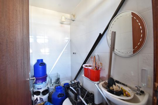 Banheiro da Área de Serviço de apartamento à venda com 3 quartos, 154m² em Alto da Xv, Curitiba