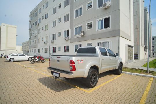 Garagem de apartamento à venda com 2 quartos, 83m² em Santos Dumont, São Leopoldo