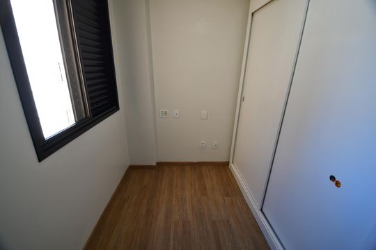 Quarto 2 de apartamento à venda com 3 quartos, 156m² em Vila Guararapes, Campinas