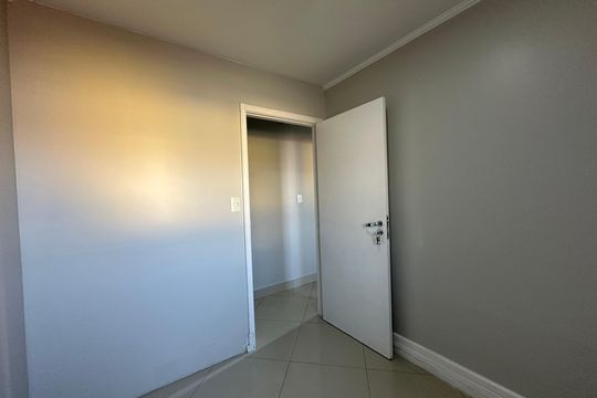 Quarto 2 de casa para alugar com 3 quartos, 75m² em Vila Sao Silvestre, Barueri