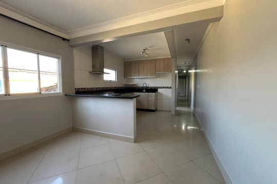 Sala de casa para alugar com 3 quartos, 75m² em Vila Sao Silvestre, Barueri