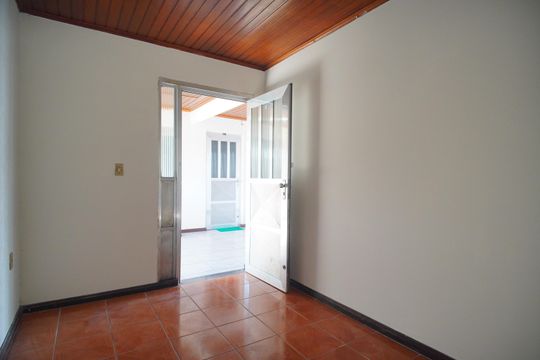 sala de apartamento para alugar com 2 quartos, 55m² em Vargas, Sapucaia do Sul