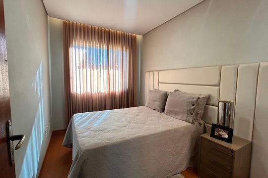 Casa para alugar com 4 quartos, 220m² em Castelo, Belo Horizonte
