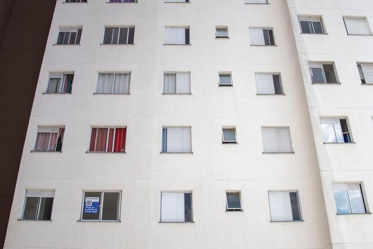 Fachada do bloco de apartamento à venda com 2 quartos, 52m² em Centro, Diadema