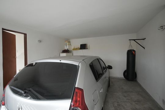 Garagem de casa para alugar com 4 quartos, 189m² em Jardim Paraiso, Santo André