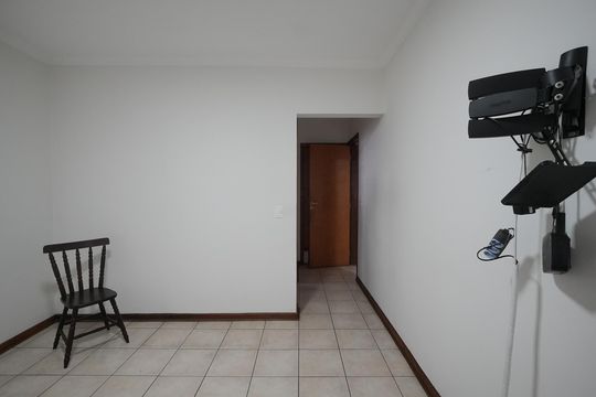 Quarto Suite 2 de casa para alugar com 4 quartos, 189m² em Jardim Paraiso, Santo André
