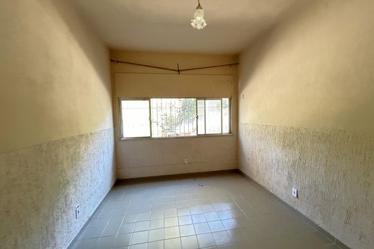 Sala/Quarto de kitnet/studio para alugar com 1 quarto, 38m² em Cascadura, Rio de Janeiro