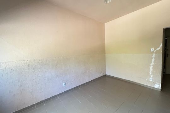 Sala/Quarto de kitnet/studio para alugar com 1 quarto, 38m² em Cascadura, Rio de Janeiro