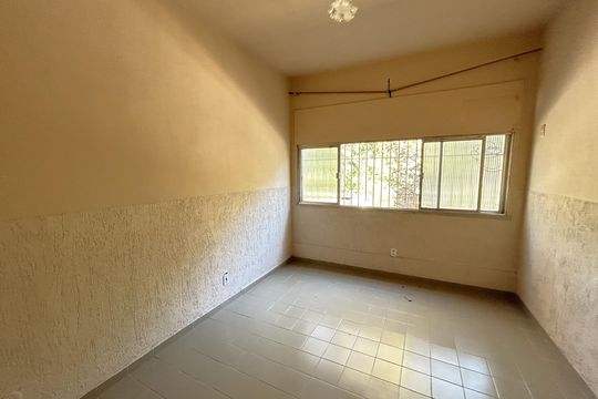 Sala/Quarto de kitnet/studio para alugar com 1 quarto, 38m² em Cascadura, Rio de Janeiro