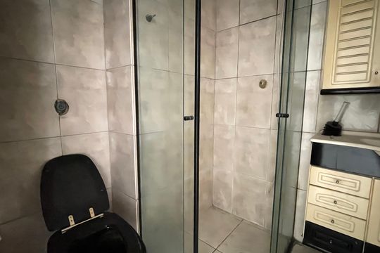 Banheiro 1 de casa à venda com 2 quartos, 90m² em Jardim Bonfiglioli, São Paulo