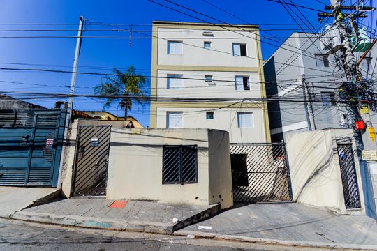 Fachada do Prédio de apartamento à venda com 2 quartos, 52m² em Jardim Dourado, Guarulhos