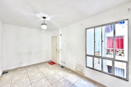 Sala de apartamento para alugar com 2 quartos, 55m² em Industrial São Luiz, Contagem