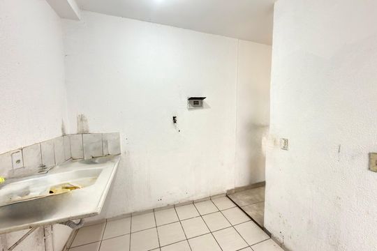 Cozinha e Área de Serviço de apartamento para alugar com 2 quartos, 55m² em Industrial São Luiz, Contagem