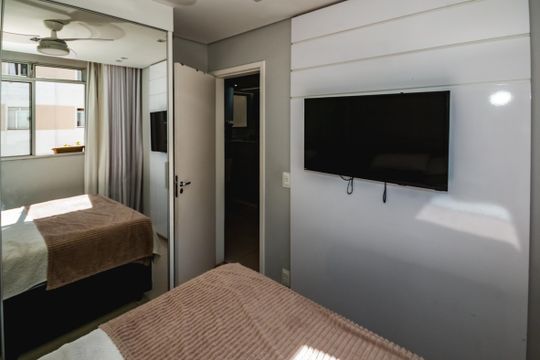 Quarto 1 de apartamento para alugar com 2 quartos, 46m² em Itapoã, Belo Horizonte