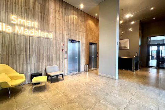 Hall de entrada de kitnet/studio para alugar com 1 quarto, 31m² em Sumarezinho, São Paulo
