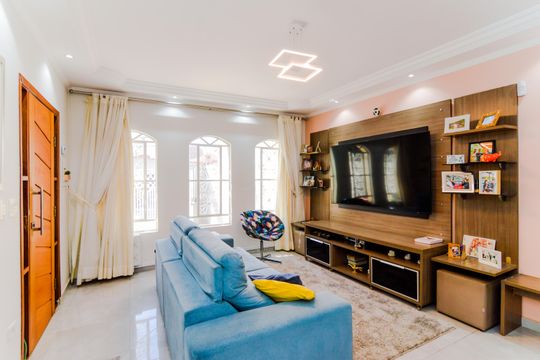 Sala de casa à venda com 3 quartos, 178m² em Centro, Guarulhos