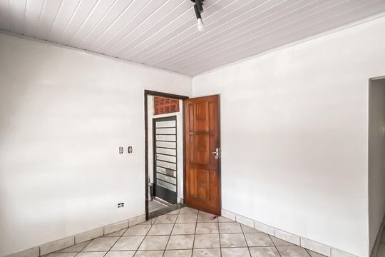 Sala de casa à venda com 2 quartos, 200m² em Vila Uniao (zona Leste), São Paulo