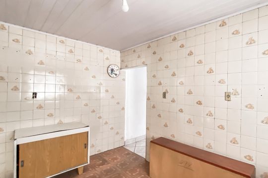 Cozinha  de casa à venda com 2 quartos, 200m² em Vila Uniao (zona Leste), São Paulo