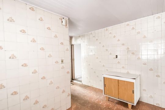 Cozinha  de casa à venda com 2 quartos, 200m² em Vila Uniao (zona Leste), São Paulo