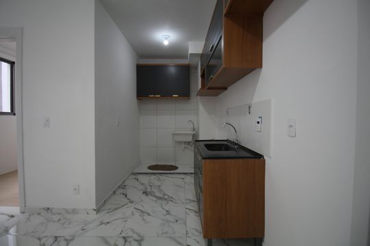 Cozinha de apartamento para alugar com 2 quartos, 38m² em Vila Andrade, São Paulo