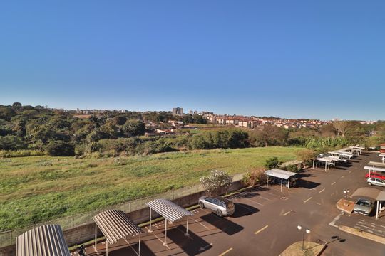 Vista de apartamento para alugar com 1 quarto, 33m² em Jardim Patricia, Uberlândia