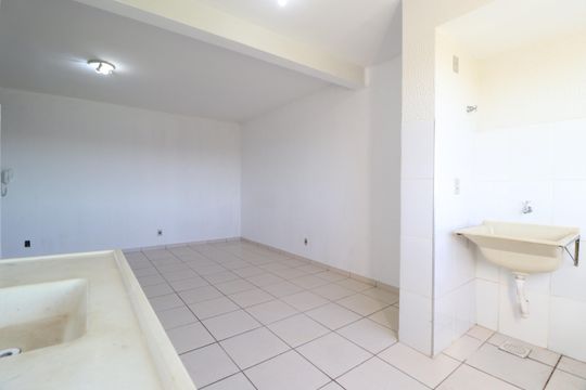 Cozinha de apartamento para alugar com 1 quarto, 33m² em Jardim Patricia, Uberlândia