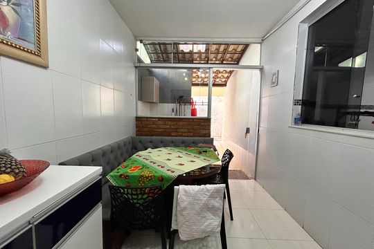 Apartamento à venda com 2 quartos, 117m² em São Joaquim, Contagem