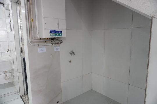 Casa para alugar com 1 quarto, 50m² em Vila Carmosina, São Paulo