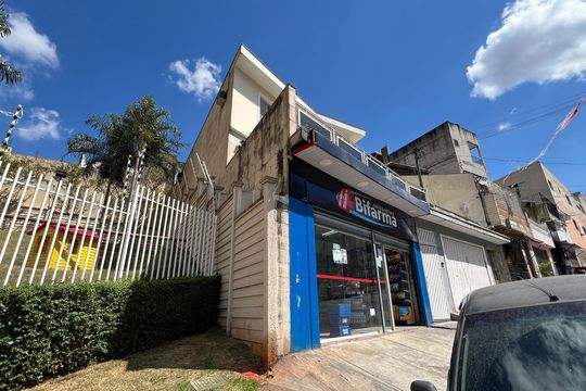 Fachada de casa para alugar com 3 quartos, 80m² em Pirituba, São Paulo