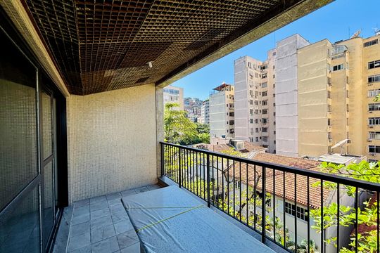 Apartamento à venda com 2 quartos, 113m² em Copacabana, Rio de Janeiro