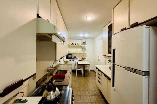 Apartamento à venda com 2 quartos, 113m² em Copacabana, Rio de Janeiro