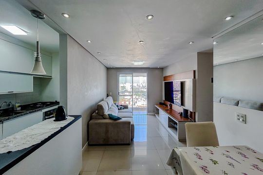 Apartamento à venda com 3 quartos, 68m² em Chácara Seis de Outubro, São Paulo